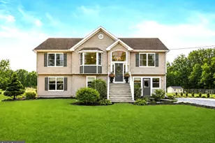 137 W Cohawkin Rd, East Greenwich Township, NJ 08020 - Photo 2