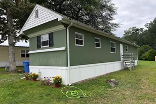 635 Newport Dr, Harrison Township, NJ 08062 - Photo 2