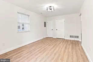 23 E Buck St, Paulsboro, NJ 08066 - Photo 8