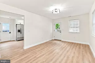 23 E Buck St, Paulsboro, NJ 08066 - Photo 10