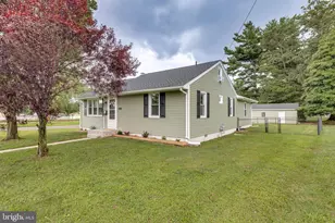 160 E Monmouth Ave, Sewell, NJ 08080 - Photo 1