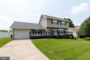 610 Westover Ct, Monroe Township, NJ 08094 - Photo 4