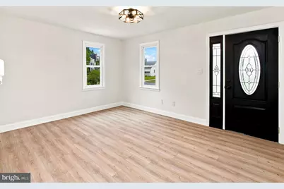 421 Beacon Avenue, Paulsboro, NJ 08066 - Photo 12