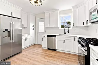 421 Beacon Avenue, Paulsboro, NJ 08066 - Photo 10