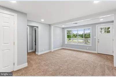 2105 Lakeside Drive, Monroe Township, NJ 08094 - Photo 8