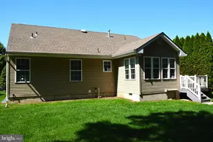 770 Chickory Trail, Harrison Township, NJ 08062 - Photo 2