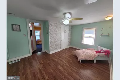 31 Mechanic Street, Logan Township, NJ 08014 - Photo 18