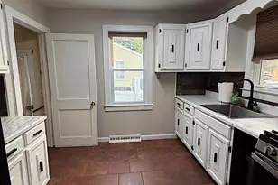 30 Lindale Ave, Monroe Township, NJ 08094 - Photo 6