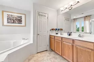 301 Danville Dr, Monroe Township, NJ 08094 - Photo 22