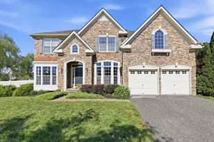 301 Danville Dr, Monroe Township, NJ 08094 - Photo 2