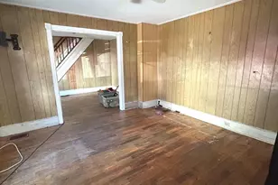 227 W Adams St, Paulsboro, NJ 08066 - Photo 4