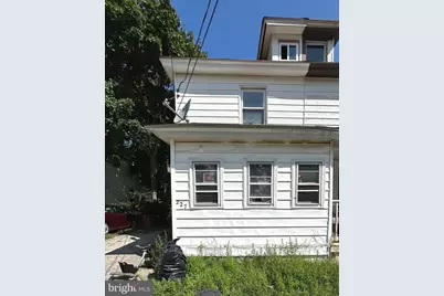 227 W Adams Street, Paulsboro, NJ 08066 - Photo 1