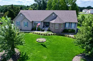 15 Skyline Cir, Sewell, NJ 08080 - Photo 2