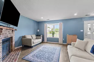68 Meeting House Ln, Blackwood, NJ 08012 - Photo 6