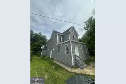357 Mantua Avenue, Paulsboro, NJ 08066 - Photo 2