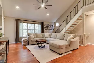 222 Boothby Ct, Sewell, NJ 08080 - Photo 2