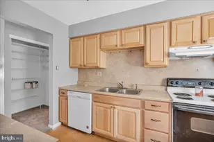50 Avery Dr, Monroe Township, NJ 08094 - Photo 8