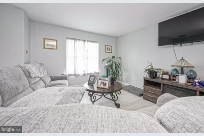 63 Avery Drive, Monroe Township, NJ 08094 - Photo 4