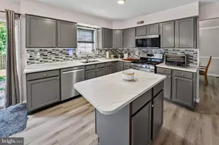 33 Salisbury Way, Logan Township, NJ 08085 - Photo 10