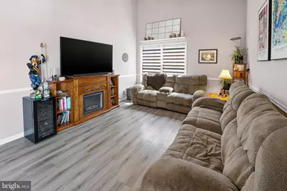 33 Salisbury Way, Logan Township, NJ 08085 - Photo 4