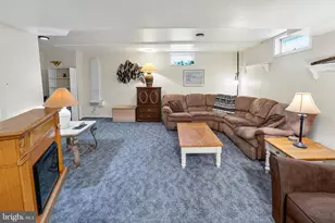 33 Salisbury Way, Logan Township, NJ 08085 - Photo 20
