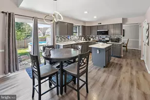 33 Salisbury Way, Logan Township, NJ 08085 - Photo 2
