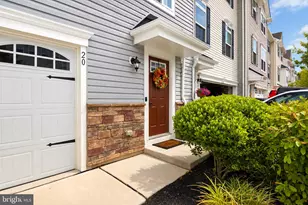 20 Peacock Cir, Sewell, NJ 08080 - Photo 2