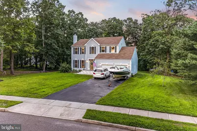 628 Forsythia Drive, Franklin Township, NJ 08360 - Photo 2