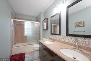 309 Dundee Dr, Monroe Township, NJ 08094 - Photo 36