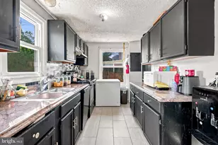 205 Lincoln Ave, Paulsboro, NJ 08066 - Photo 12