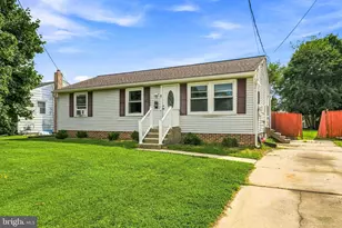 205 Lincoln Ave, Paulsboro, NJ 08066 - Photo 1