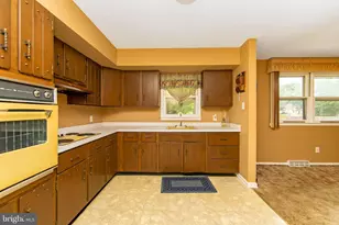 313 Kings Hwy, East Greenwich Township, NJ 08020 - Photo 16