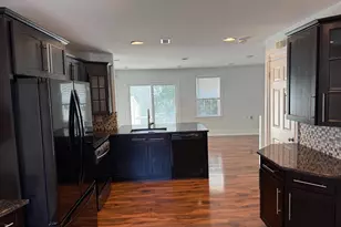 1070 Baywood Dr, Monroe Township, NJ 08094 - Photo 4