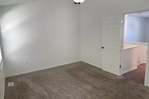1070 Baywood Dr, Monroe Township, NJ 08094 - Photo 12