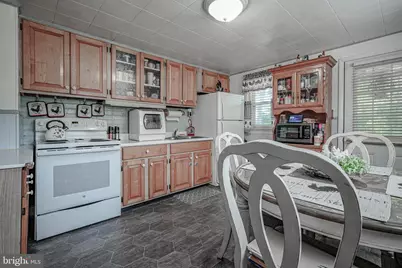 146 Haines Avenue, East Greenwich Township, NJ 08061 - Photo 4