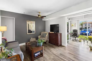 17 Chelsea Ct, Sewell, NJ 08080 - Photo 4