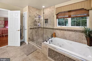 8 Oak Ridge Ln, Sewell, NJ 08080 - Photo 6