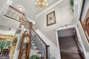 8 Oak Ridge Ln, Sewell, NJ 08080 - Photo 4