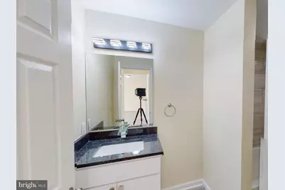 300 Broadway #C4, Westville, NJ 08093 - Photo 8