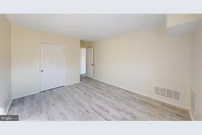 300 Broadway #C4, Westville, NJ 08093 - Photo 6