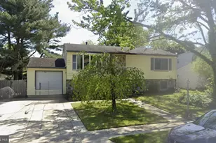 19 Gilbert Ct, Monroe Township, NJ 08094 - Photo 1