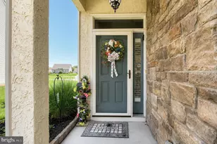 35 Cottage Gate Cir, Sewell, NJ 08080 - Photo 4