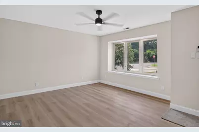 27 Tallowood Drive, Glassboro, NJ 08028 - Photo 4