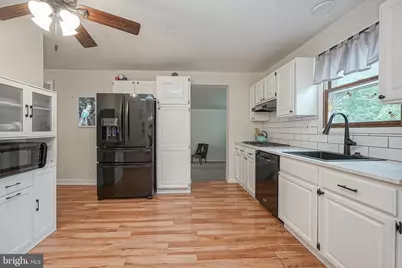 176 Columbia Avenue, West Deptford, NJ 08086 - Photo 8