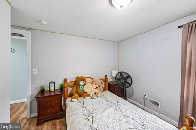 348 W Washington Street, Paulsboro, NJ 08066 - Photo 32