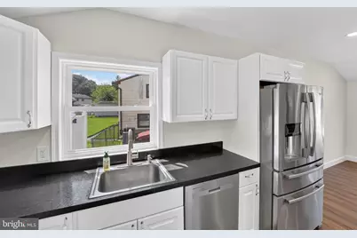 237 Windsor Lane, Westville, NJ 08093 - Photo 6