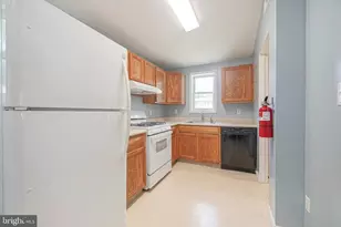 8 S 2nd St, National Park, NJ 08063 - Photo 12