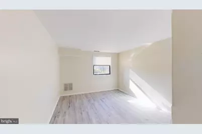 300 Broadway #C12, Westville, NJ 08093 - Photo 8