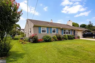 14 Grenlynne Dr, Grenloch, NJ 08032 - Photo 2