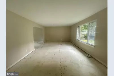 6 Harrell Avenue, Monroe Township, NJ 08094 - Photo 2
